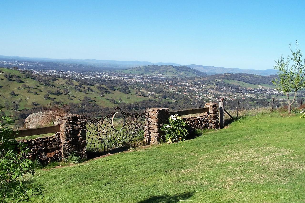 Inspiring Views B&B Wodonga Exterior photo